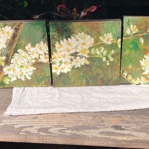 Floral Canvas Wall Art Set - Green and White